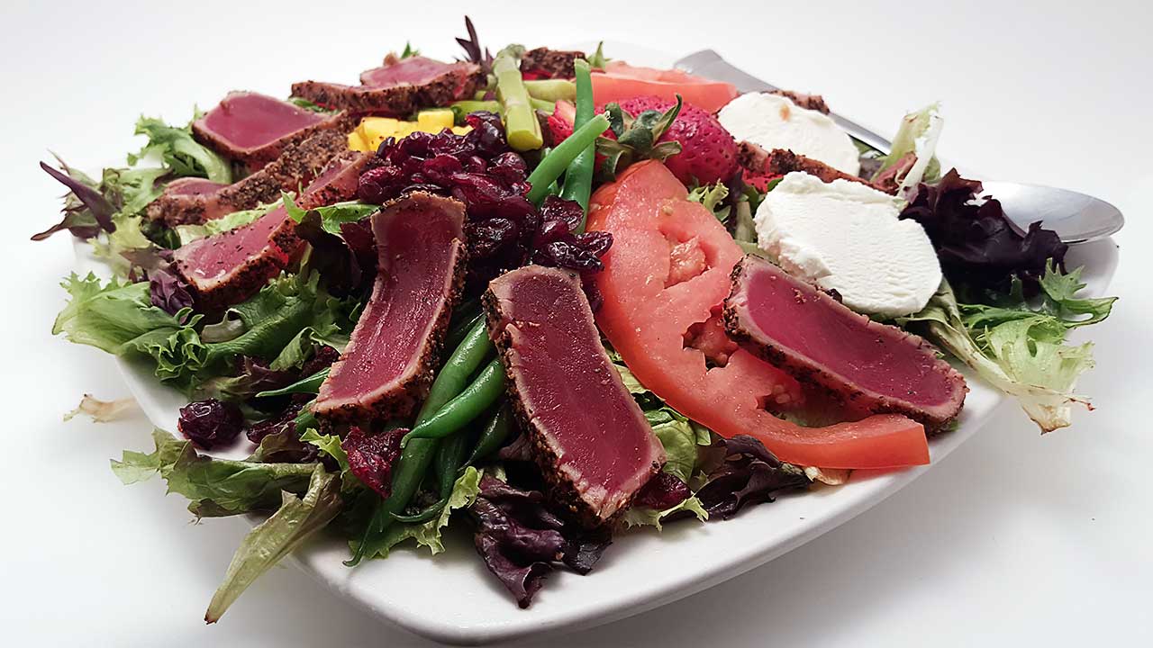 Florida's Fresh Grill Ahi Tuna Salad